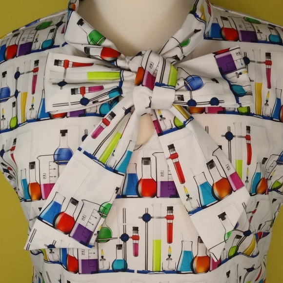 ONE LEFT! Retrolicious Science Teacher Blouse - Picture 5 of 8
